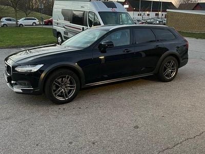 Begagnad Volvo V90 CC 197 HK (144 kW) 2023 Kombi