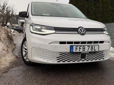 Begagnad 2022 VW Caddy Maxi Minibuss | 265 000 kr