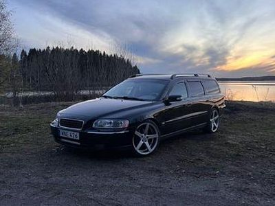 Svart Begagnad 2005 Volvo V70 Kombi | 36 000 kr (Dyr)