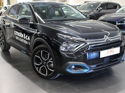Begagnad Citroën e-C4 Shine 114 kW (156 HK) 2023 Svart SUV