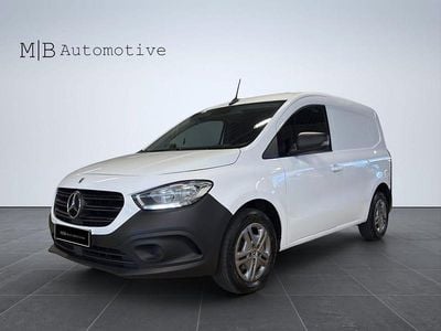 Vit Begagnad 2023 Mercedes Citan 110 Van | 189 900 kr (Bra pris)