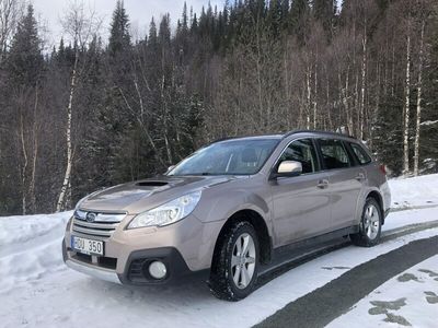 begagnad Subaru Outback 2.0 4WD Lineartronic Euro 5