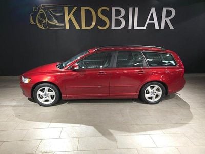 Begagnad Volvo V50 Momentum 116 HK (85 kW) 2010 Röd Kombi