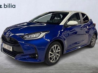 Blå Begagnad 2022 Toyota Yaris Hybrid Edition Halvkombi | 229 900 kr (Marknadspris)
