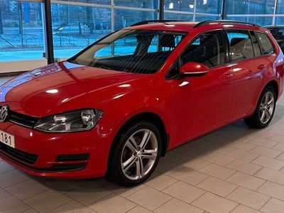 Begagnad VW Golf VII 111 HK (81 kW) 2015 Röd Kombi
