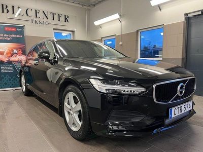 Begagnad Volvo V90 Momentum 150 HK (110 kW) 2017 Svart Kombi