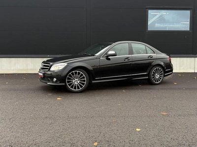 Svart Begagnad 2007 Mercedes C220 Avantgarde Sedan | 84 800 kr