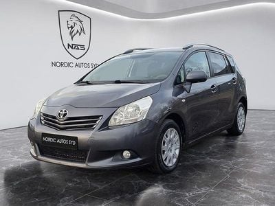 Mörkgrå Begagnad 2009 Toyota Verso Minibuss | 59 900 kr (Lite dyr)