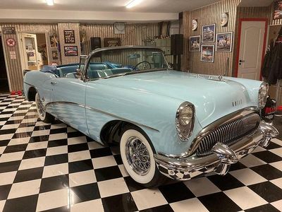 Begagnad Buick Skylark 200 HK (147 kW) 1954 Malibu blue Cab