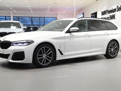 Vit Begagnad 2021 BMW 520 M Sport Kombi | 389 000 kr (Lite dyr)