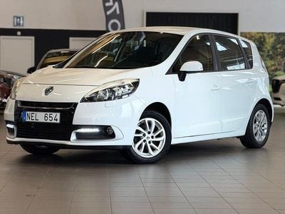 Vit Begagnad 2012 Renault Scénic III Minibuss | 49 900 kr (Marknadspris)