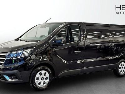 Svart Ny 2025 Renault Trafic Minibuss | 524 750 kr