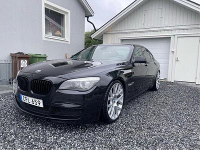 BMW 730