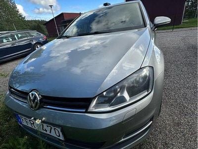 Silver Begagnad 2014 VW Golf VII Halvkombi | 62 000 kr (Marknadspris)