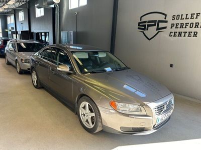 begagnad Volvo S80 2.4D Geartronic / Skinn/ Nybytt kamrem / Fint skick