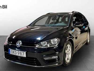 Svart Begagnad 2016 VW Golf VII R-line Kombi | 134 900 kr (Marknadspris)