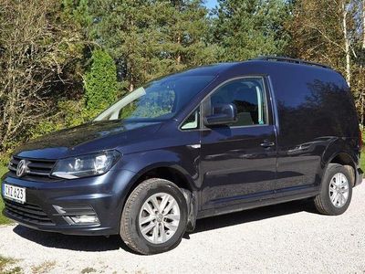 Blå Begagnad 2017 VW Caddy Minibuss | 129 900 kr (Dyr)