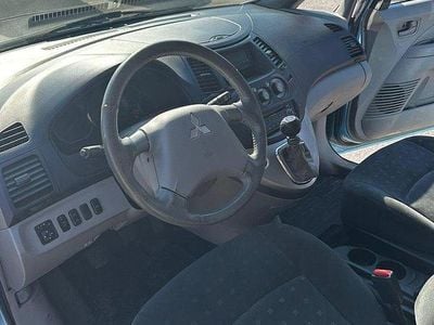 Mitsubishi Grandis