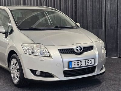 begagnad Toyota Auris 5-dörrar 1.6 Dual VVT-i Euro 4 Nybes 536kr/mån