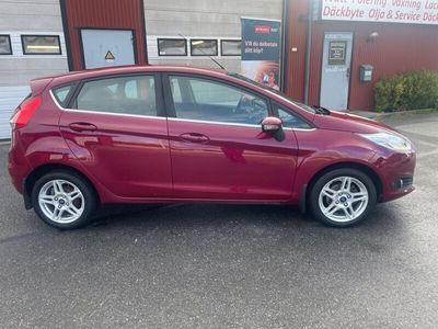 begagnad Ford Fiesta 5-dörrar 1.5 TDCi Euro 5