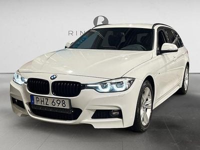 Vit Begagnad 2019 BMW 320 M Sport Kombi | 229 900 kr (Bra pris)