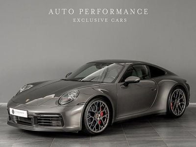 Grå Begagnad 2020 Porsche 911 Carrera 4S Sportkupé | 1 439 900 kr (Marknadspris)