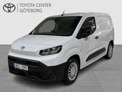 Vit Begagnad 2024 Toyota Proace City City Minibuss | 369 900 kr (Dyr)