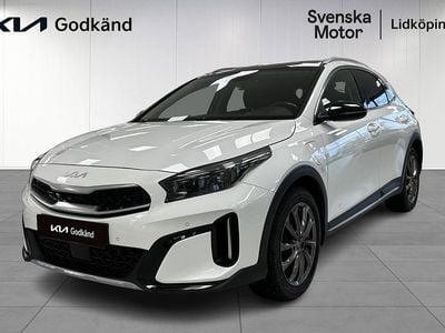 Vit Begagnad 2023 Kia XCeed Advance SUV | 279 200 kr (Marknadspris)