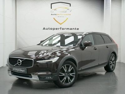 begagnad Volvo V90 CC D5 AWD Inscription Värm Drag 235hk