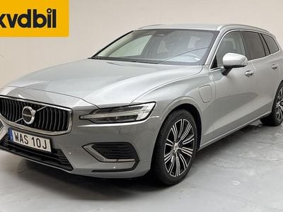 Begagnad Volvo V60 Core 350 HK (257 kW) 2024 Grå Kombi