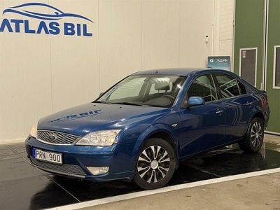 Begagnad Ford Mondeo 146 HK (107 kW) 2006 Blå Halvkombi