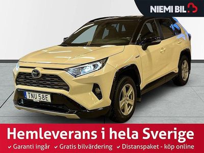 Vit Begagnad 2019 Toyota RAV4 Hybrid SUV | 329 900 kr (Marknadspris)