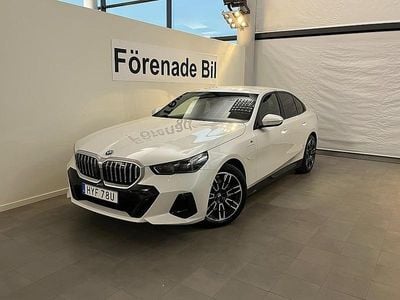 Vit Ny 2025 BMW 530e M Sport Sedan | 589 900 kr (Superpris)