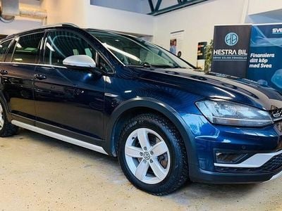 Begagnad VW Golf Alltrack 184 HK (135 kW) 2016 Mörkblå Kombi