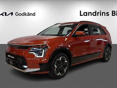 Orange Begagnad 2022 Kia e-Niro SUV | 298 300 kr (Marknadspris)