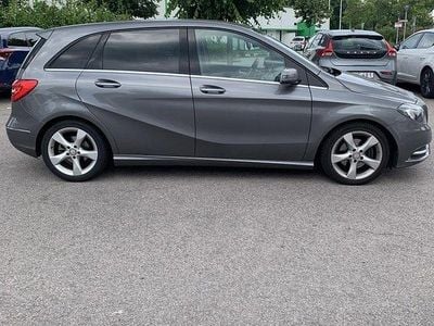 Mercedes B180