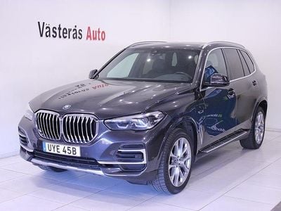 Grå Begagnad 2023 BMW X5 xLine SUV | 475 000 kr