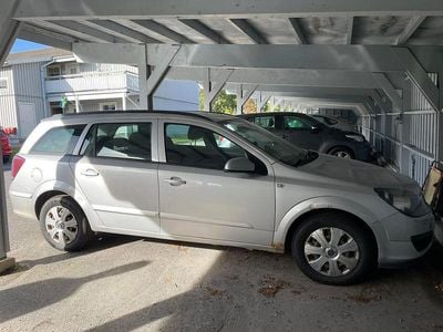 Begagnad Opel Astra 105 HK (77 kW) 2006