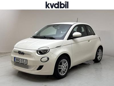 Vit Begagnad 2021 Fiat 500e Action Halvkombi | 139 000 kr (Superpris)