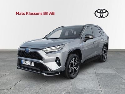 Tvåtonslack 1d6/218 (2qy) Begagnad 2022 Toyota RAV4 Hybrid Premium SUV | 489 000 kr (Dyr)