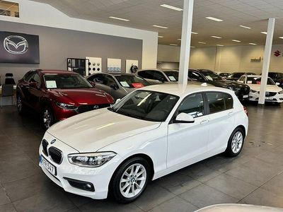 Vit Begagnad 2015 BMW 116 Advantage Halvkombi | 129 900 kr (Bra pris)