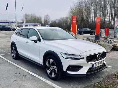 Volvo V60 CC