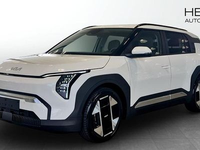 Vit (white) Ny 2025 Kia EV3 Plus SUV | 490 430 kr (Marknadspris)