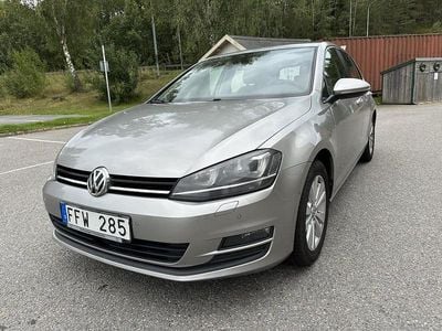 Silver Begagnad 2014 VW Golf VII Halvkombi | 125 000 kr (Marknadspris)