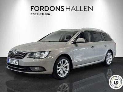 Ljusbrun Begagnad 2013 Skoda Superb Elegance Kombi | 114 900 kr (Lite dyr)