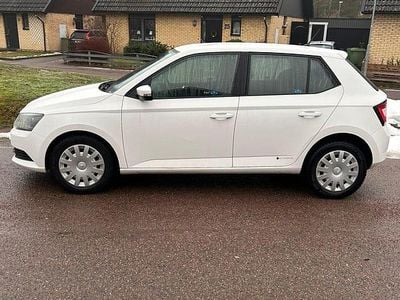 Begagnad Skoda Fabia 90 HK (66 kW) 2018 Vit