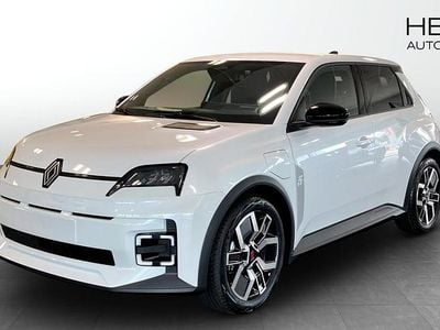 Vit Begagnad 2025 Renault 5 E-Tech | 359 900 kr