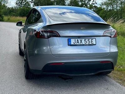Begagnad Tesla Model Y Performance 392 kW (534 HK) 2024 SUV