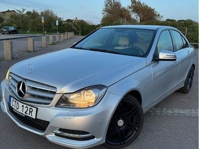 Mercedes C200