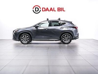 Grå Begagnad 2022 Lexus NX450h+ Business Edition SUV | 479 700 kr (Superpris)